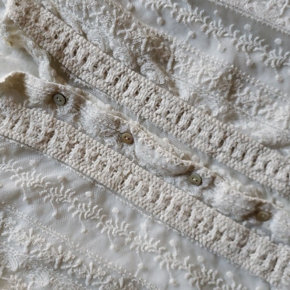 Joyfolie Mia Joy lace tank top - Picture 2 of 4